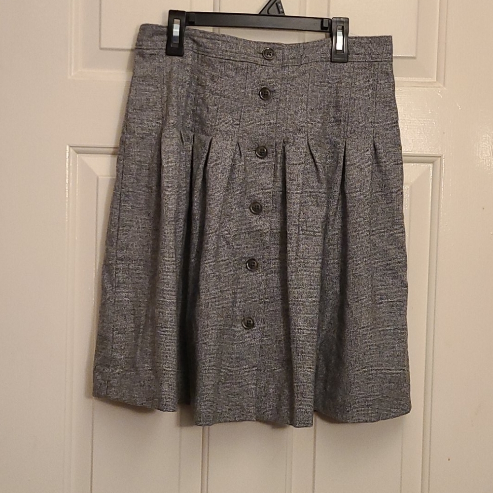 GAP skirt
